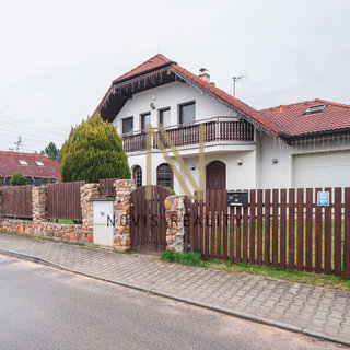 Prodej rodinného domu 241 m² Plzeň, Kubátova