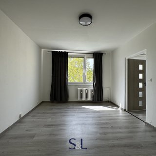 Pronájem bytu 1+1 40 m² Nový Bor, Husova