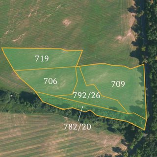 Prodej zemědělské půdy 19 222 m² Hluboš