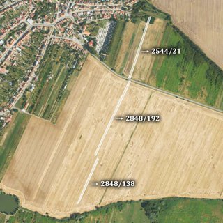 Prodej zemědělské půdy 16 267 m² Dubňany