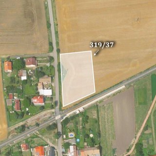 Prodej zemědělské půdy 27 938 m² Libochovice