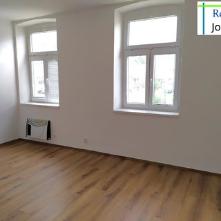 Pronájem bytu 1+1 40 m² Liberec, Zhořelecká