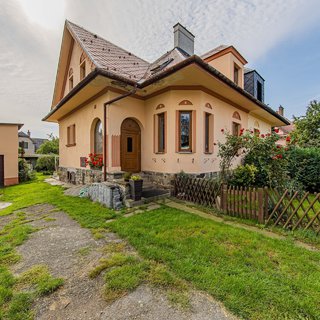 Prodej rodinného domu 90 m², Zahradní