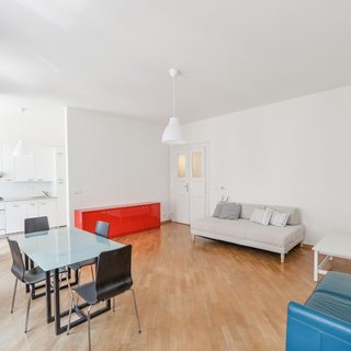 Pronájem bytu 2+kk 65 m² Praha, Kamenická