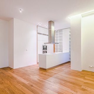 Pronájem bytu 2+kk 75 m² Praha, Laubova