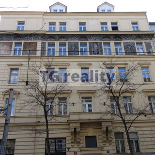 Prodej bytu 3+kk 72 m² Praha, Korunní