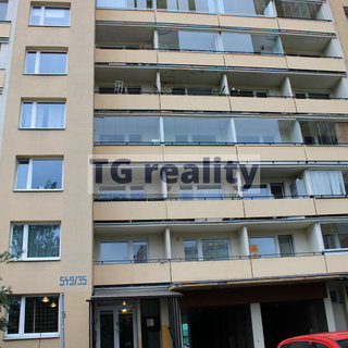 Pronájem bytu 2+1 54 m² Praha, Střížkovská