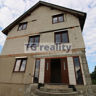Prodej rodinného domu 400 m² Sibřina, Za Zatáčkou