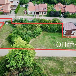 Prodej komerčního pozemku 1 011 m² Troubsko, 