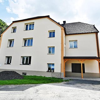 Prodej bytu 2+kk 71 m² Mikulovice, Hlucholazská