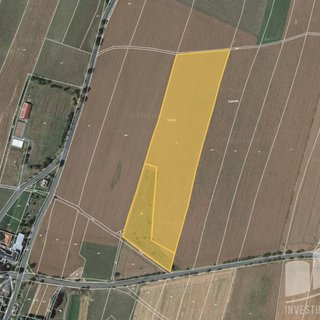 Prodej zemědělské půdy 2 420 m² Melč