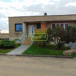 Prodej rodinného domu 260 m² Šanov, Zahradní