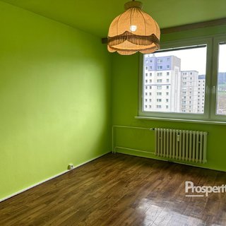 Pronájem bytu 3+1 80 m² Děčín, Přímá
