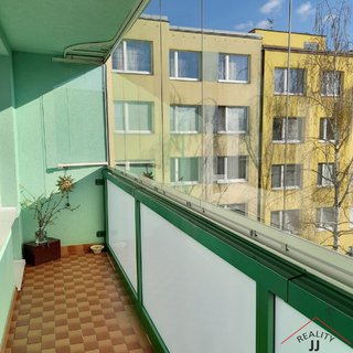 Pronájem bytu 3+1 84 m² Praha, Babákova