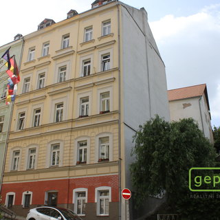 Prodej bytu 1+1 43 m² Karlovy Vary, Kolmá