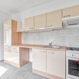 Pronájem bytu 2+1 50 m² Karviná, Závodní