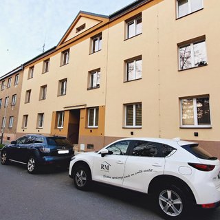 Pronájem bytu 1+1 46 m² Ostrava, Březinova