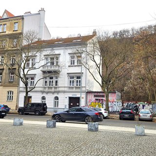 Prodej ostatního bytu 100 m² Praha, Pernerova