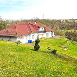 Prodej rodinného domu 350 m² Rtyně nad Bílinou