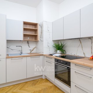 Pronájem bytu 2+kk 57 m² Praha, Lucemburská