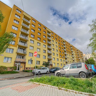 Prodej bytu 2+1 51 m² Plzeň, Macháčkova