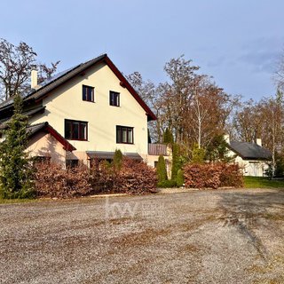 Prodej rodinného domu 301 m² Dobev, 