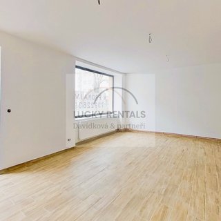 Pronájem obchodu 60 m² Praha, Bělohorská