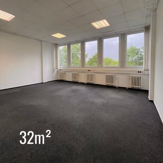 Pronájem kanceláře 32 m² Praha, V olšinách