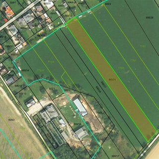Prodej zemědělské půdy 9 879 m² na Slovensku