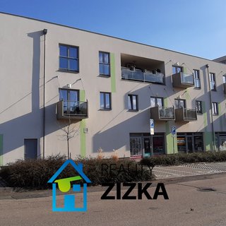 Prodej bytu 1+kk a garzoniéry 40 m² Brno, Langrova