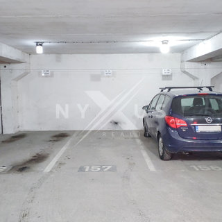 Pronájem parkovacího místa 12 m² Praha, Ve Lhotce