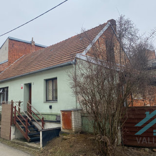 Prodej rodinného domu 60 m² Ořechov, Ulička