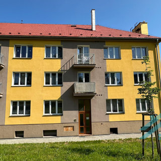 Prodej bytu 2+1 56 m² Plesná, 5. května