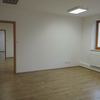 Pronájem kanceláře 73 m² České Budějovice, Krajinská