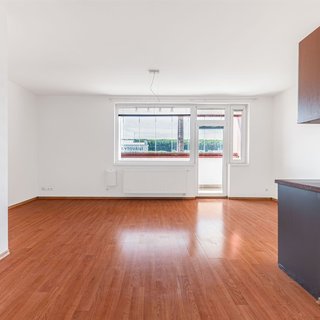 Prodej bytu 1+kk a garsoniéry 36 m² Praha, Poděbradská