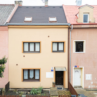 Prodej rodinného domu 219 m² Ústí nad Labem, Růžová
