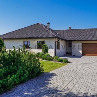 Prodej rodinného domu 237 m² Borovany, 