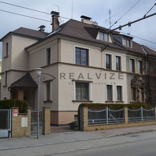 Prodej rodinného domu 330 m² České Budějovice, Pekárenská