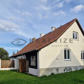 Prodej rodinného domu 85 m² Horní Stropnice, 