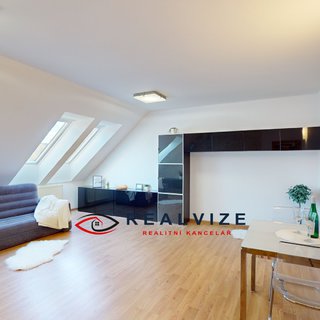 Prodej bytu 2+1 71 m² Dobrá Voda u Českých Budějovic, Lázeňská