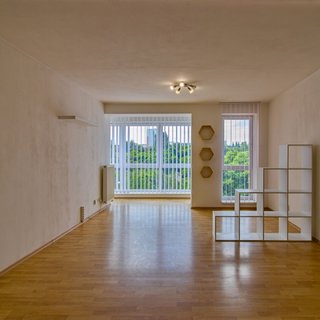 Pronájem bytu 2+kk 72 m² Plzeň, Waltrova