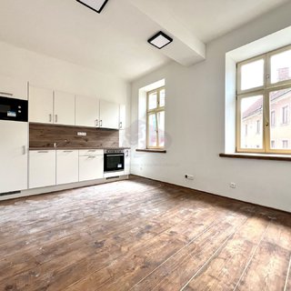 Prodej bytu 1+kk a garsoniéry 22 m² Broumov, U Horní brány