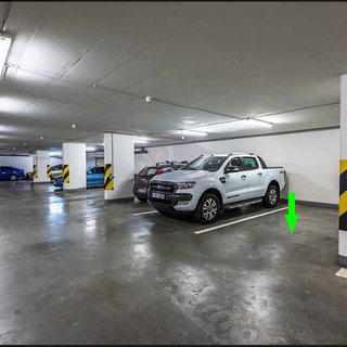 Pronájem parkovacího místa 14 m² Praha, Smetáčkova
