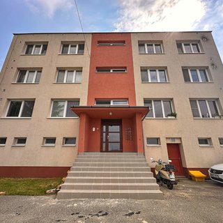 Prodej bytu 1+1 42 m² Zbraslav, Komenského
