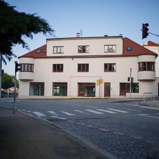Pronájem obchodu 46 m² Jindřichův Hradec, Rybniční