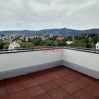 Pronájem bytu 1+1 65 m² Liberec, Valdštejnská