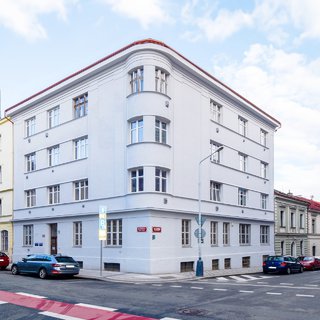 Prodej bytu 2+1 80 m² Praha, Ke Koulce