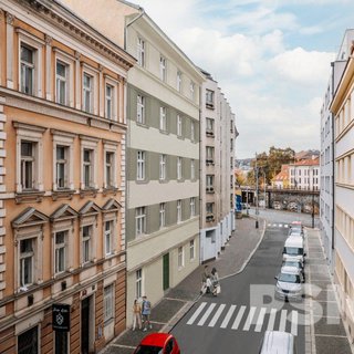 Prodej bytu 3+kk 90 m² Praha, Neklanova
