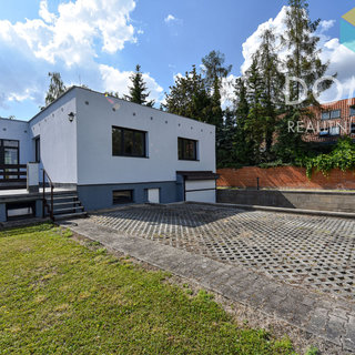Prodej rodinného domu 270 m² Unhošť, Štefánikova