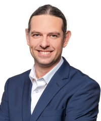  Madari Igor